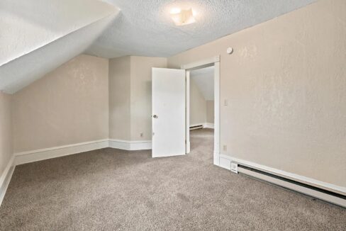 Bedroom #1